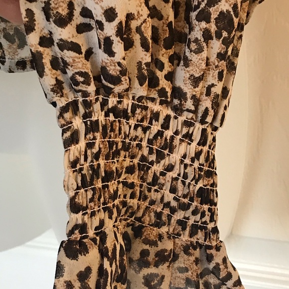 Japa Leopard Print Smocked Blouse - Picture 5 of 8